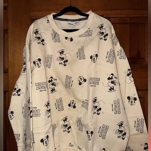 Disney Mickey & Minnie Crewneck Sweatshirt